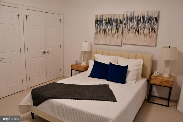 $9,500 | 5127 Cathedral Avenue Northwest, Washington, DC 20016