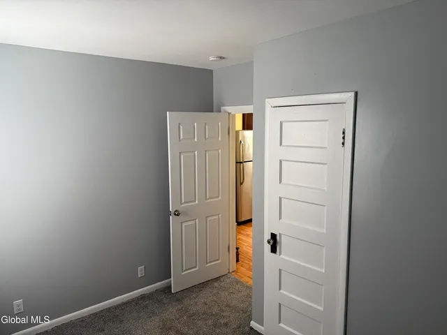 $1,750 | 822 Hampton Avenue, Schenectady, NY 12309