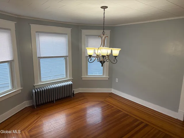 $1,750 | 822 Hampton Avenue, Schenectady, NY 12309