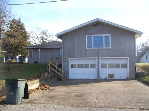 $115,000 | 521 North Main Street, Memphis, MO 63555