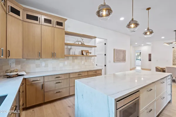 $1,989,000 | 4107 East Avalon Drive, Phoenix, AZ 85018