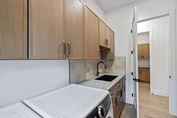 $1,989,000 | 4107 East Avalon Drive, Phoenix, AZ 85018