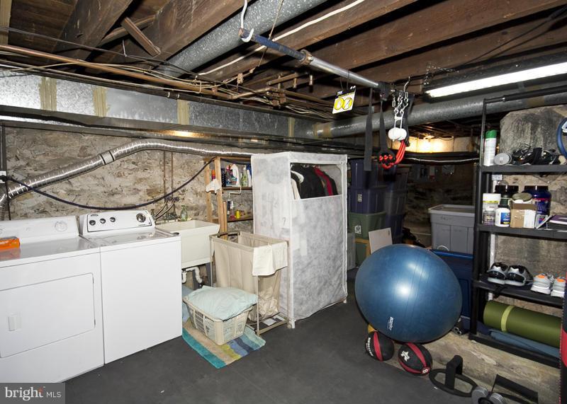 3610 Keswick Road Baltimore, MD 21211 - Photo 21 of 23 Basement