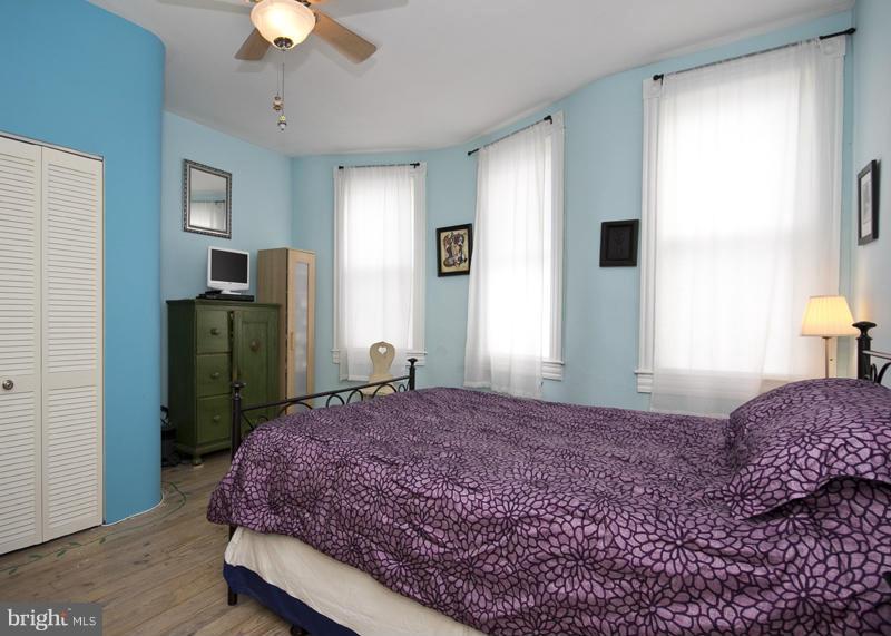 3610 Keswick Road Baltimore, MD 21211 - Photo 10 of 23 Bedroom
