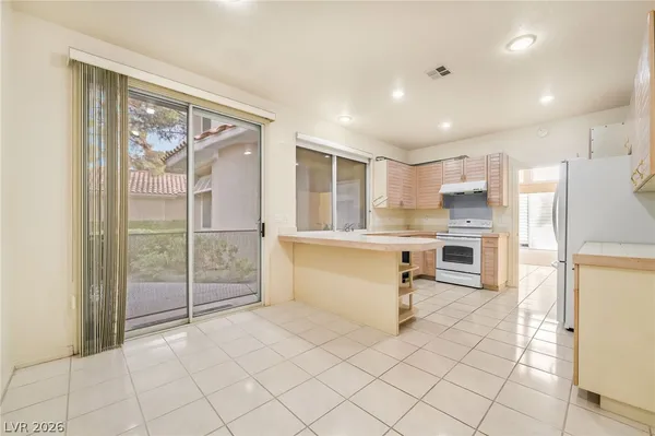 $2,800 | 4970 Mt Pleasant Lane, Las Vegas, NV 89113