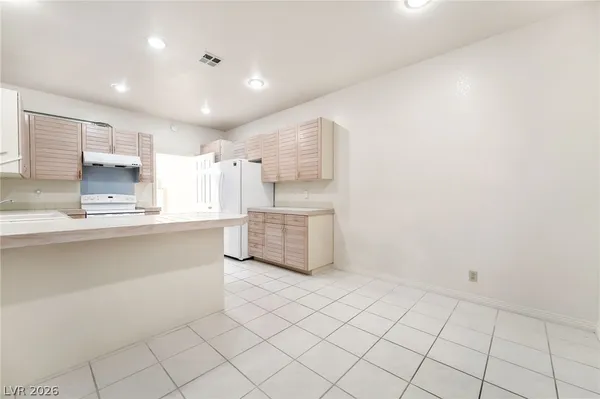 $2,800 | 4970 Mt Pleasant Lane, Las Vegas, NV 89113