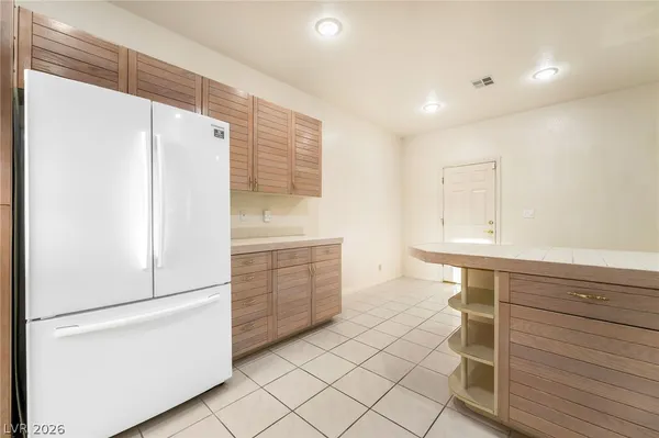 $2,800 | 4970 Mt Pleasant Lane, Las Vegas, NV 89113