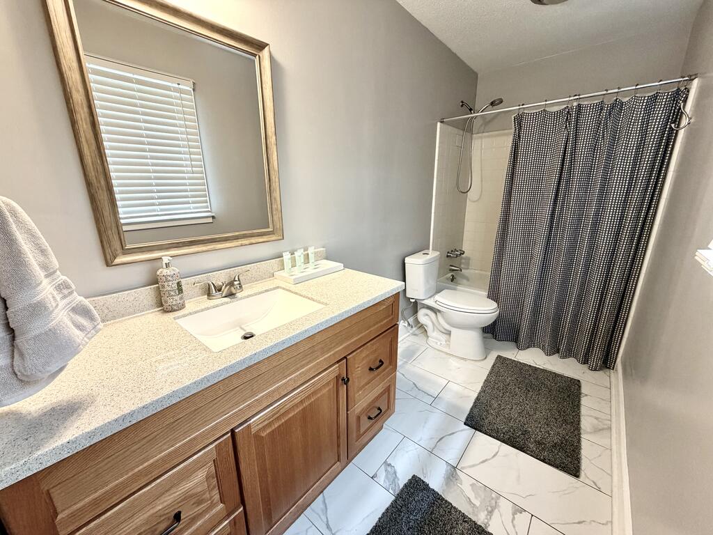 1104 Deerpath Road Dothan, AL 36303 - Photo 8 of 14 Gallery Image 8
