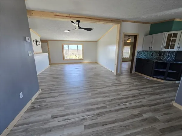 $315,000 | 15911 Northwest County Road 14781, Drexel, MO 64742