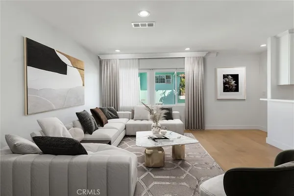 $1,900 | 545 East 99th Street, Unit 6, Inglewood, CA 90301