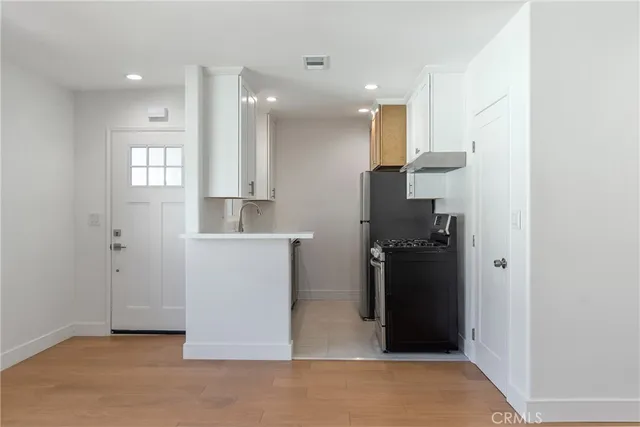 $1,900 | 545 East 99th Street, Unit 6, Inglewood, CA 90301