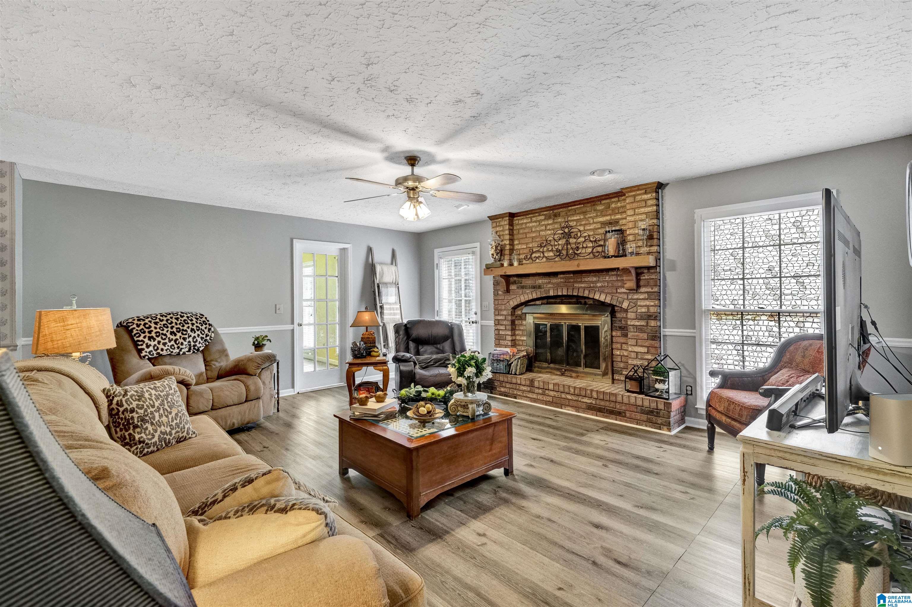 811 Nelson Road Oxford, AL 36203 - Photo 4 of 28
