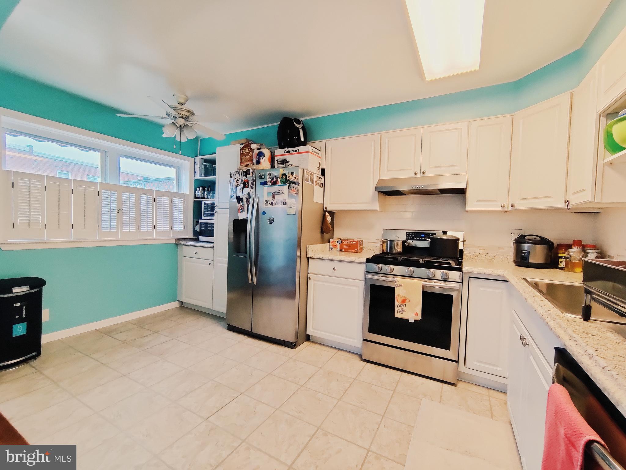 12313 Wyndom Road Philadelphia, PA 19154 - Photo 14 of 52 Kitchen-03