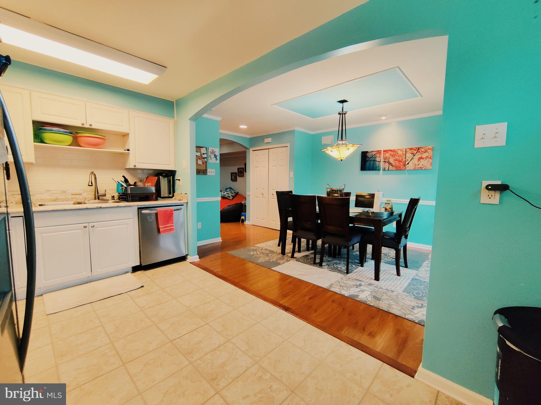 12313 Wyndom Road Philadelphia, PA 19154 - Photo 15 of 52 Kitchen-04