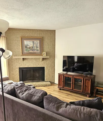 $143,000 | 2105 Dogwood Lane, Chesterton, IN 46304