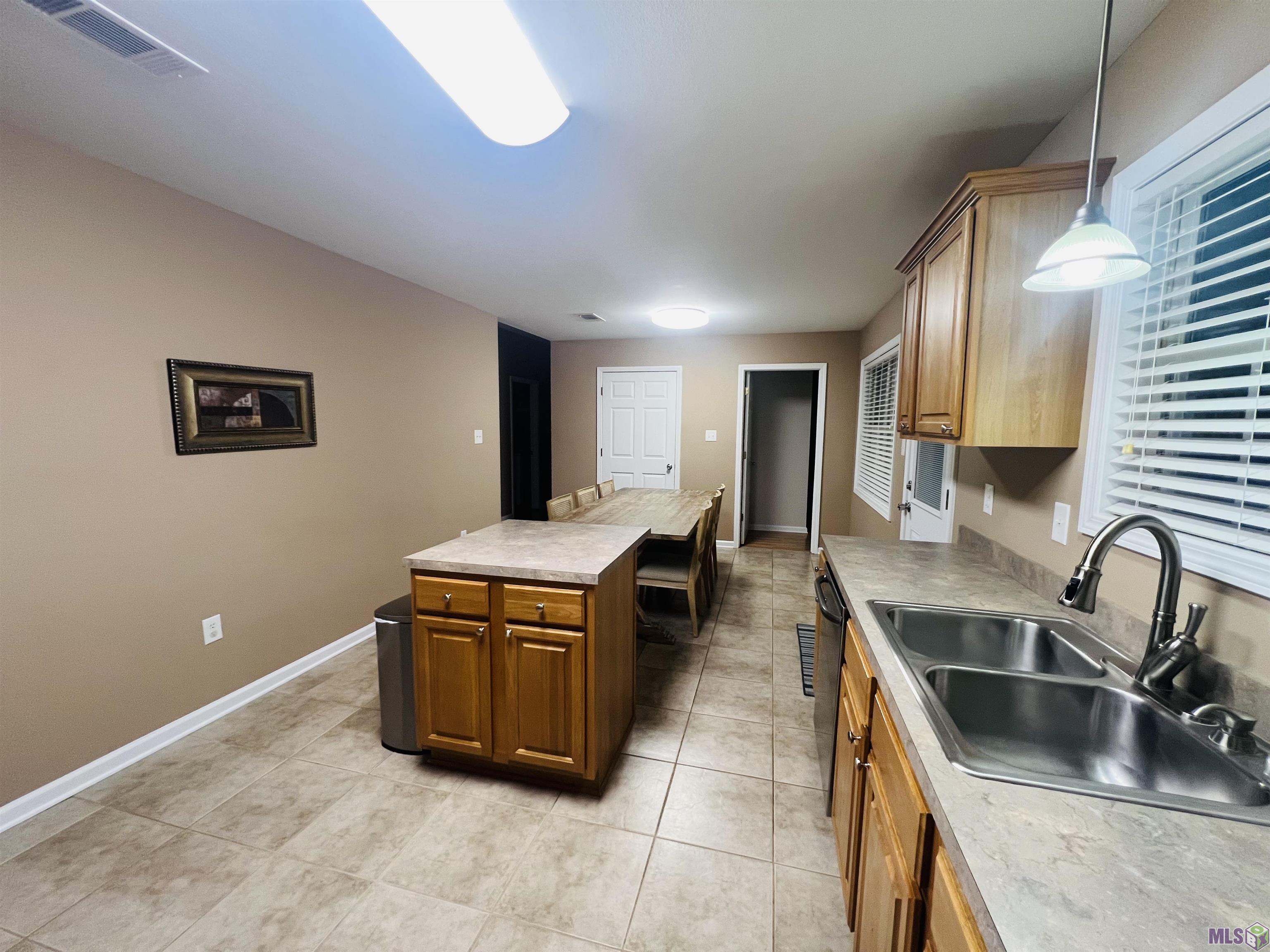 254 Blue Ridge Drive Gray, LA 70359 - Photo 8 of 19