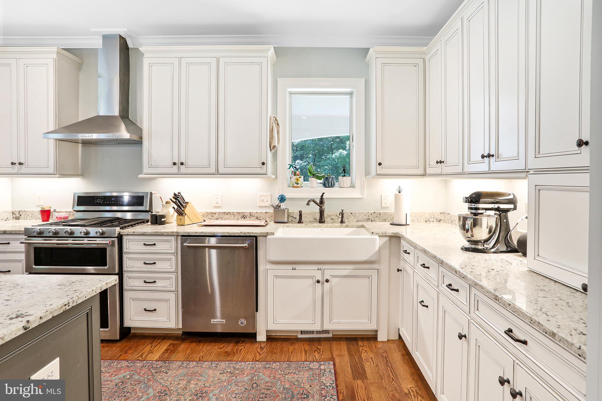 3411 Fenny Hill Road Delaplane, VA 20144 - Photo 6 of 75 Granit Stone Counter tops cut from one stone.