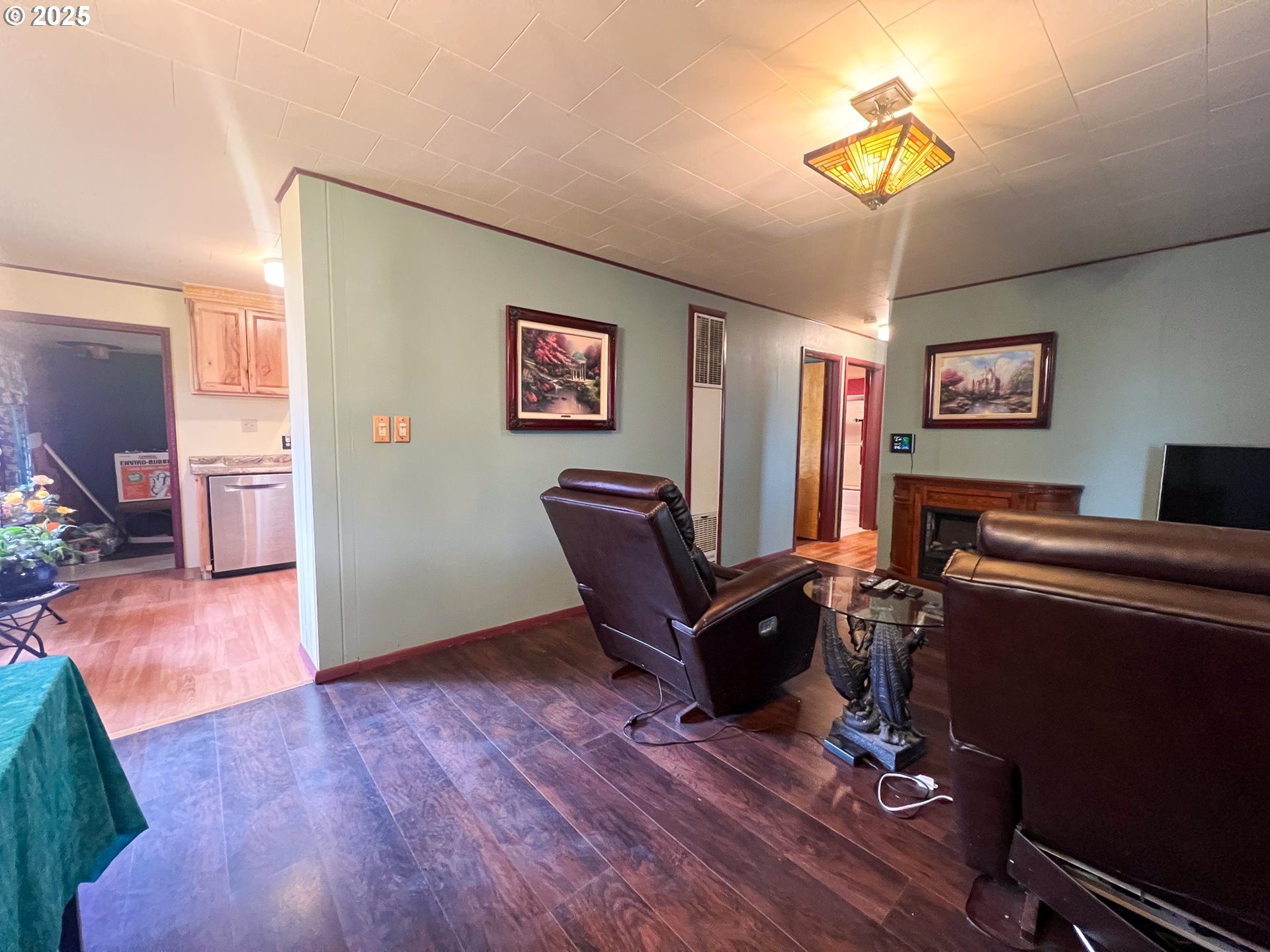 59920 Highway 26 John Day, OR 97845 - Photo 35 of 35 a living room with furniture and a flat screen tv