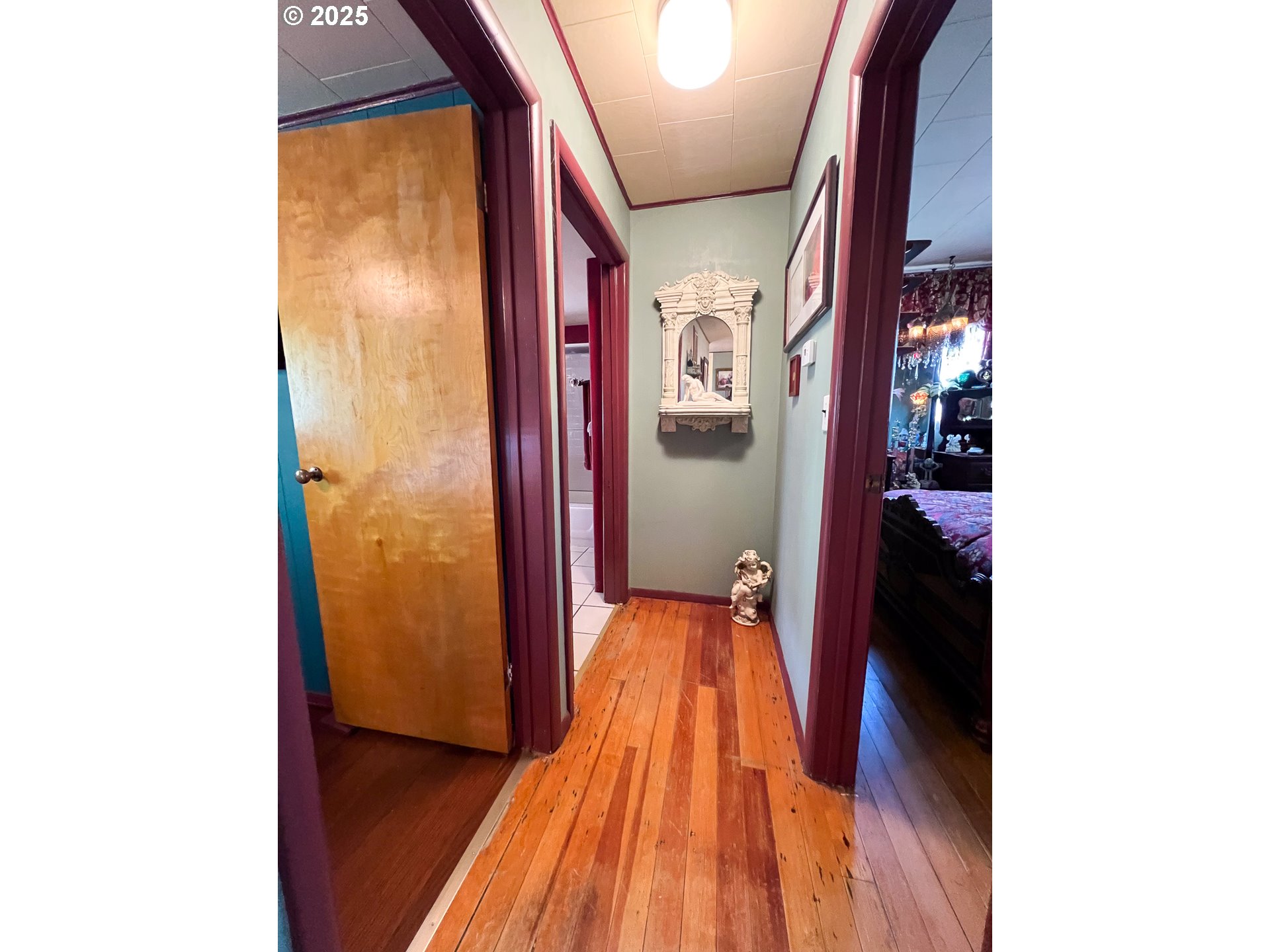 59920 Highway 26 John Day, OR 97845 - Photo 7 of 35 a view of hallway with stairs and a bathroom