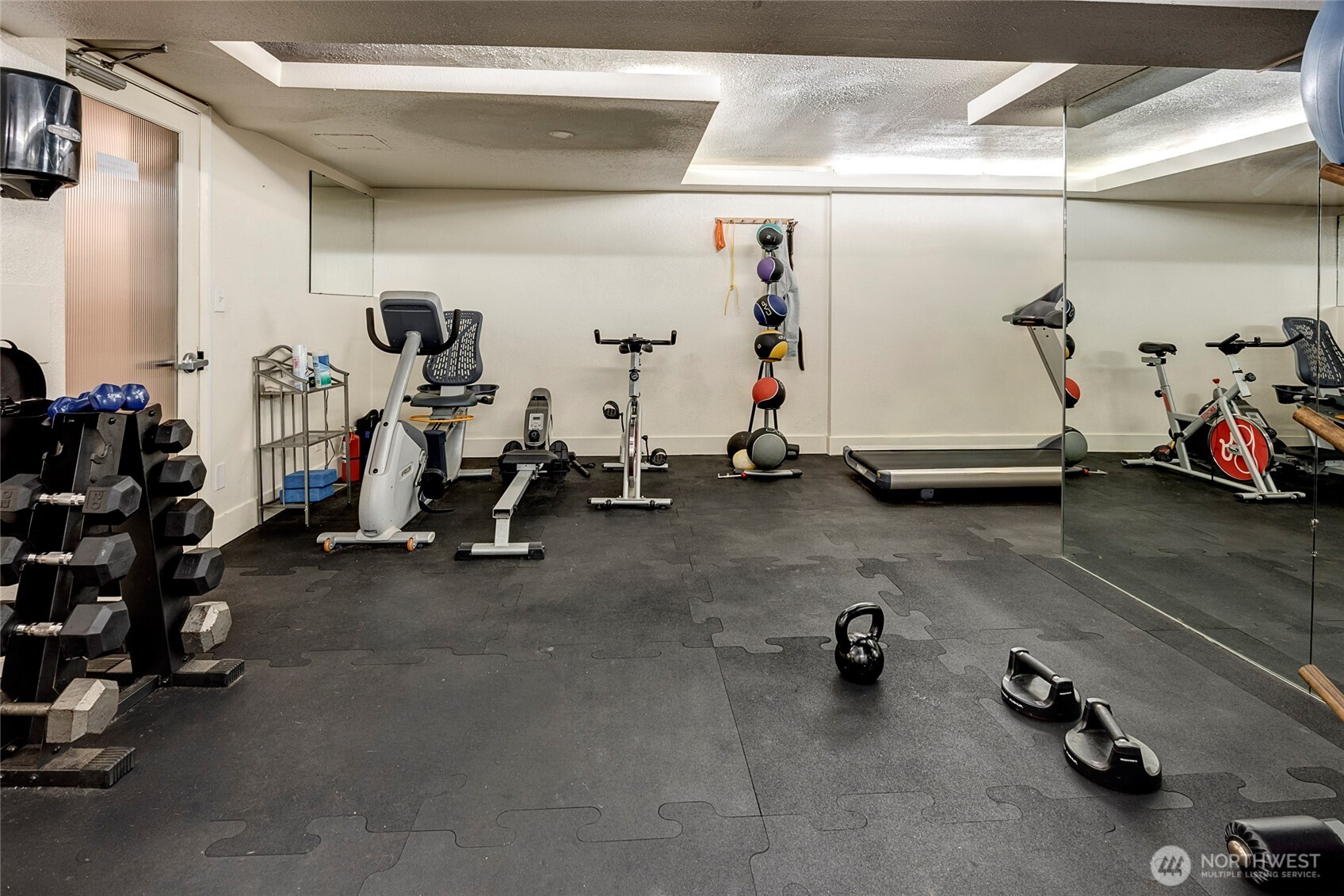 1000 Union Street, Unit 202 Seattle, WA 98101 - Photo 28 of 30