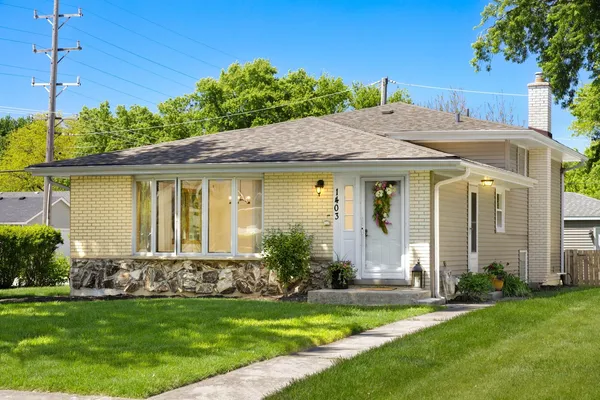 $395,000 | 1403 East Lowden Avenue, Wheaton, IL 60189