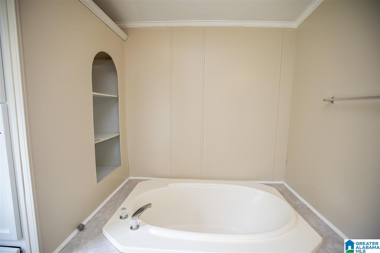 84 Jim Thomas Road Hayden, AL 35079 - Photo 23 of 42