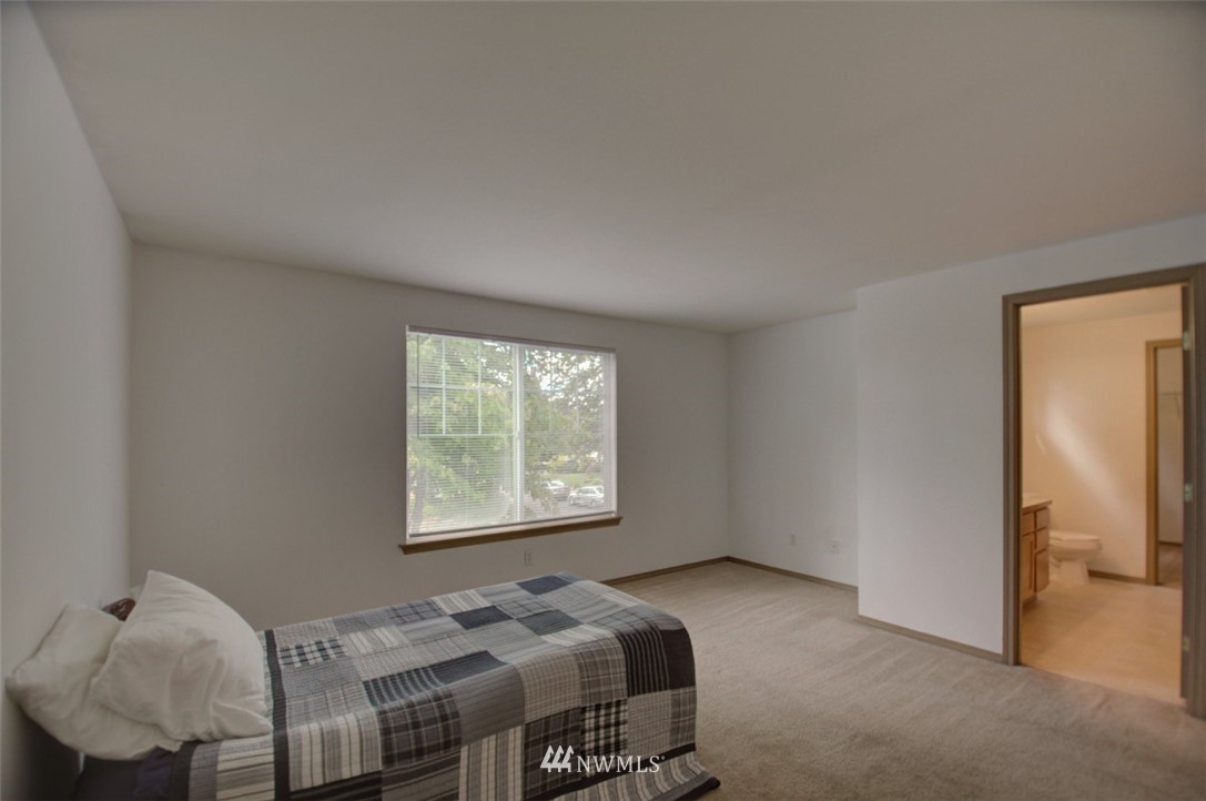 6701 Compton Boulevard Southeast Lacey, WA 98513 - Photo 15 of 25 Gallery Image 15