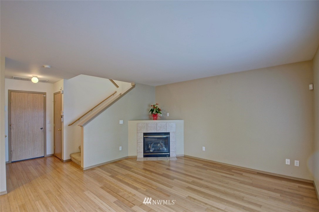6701 Compton Boulevard Southeast Lacey, WA 98513 - Photo 3 of 25 Gallery Image 3