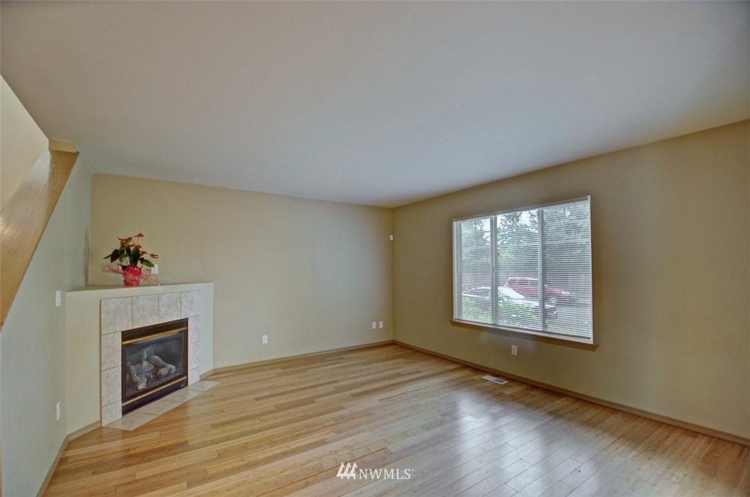 6701 Compton Boulevard Southeast Lacey, WA 98513 - Photo 4 of 25 Gallery Image 4