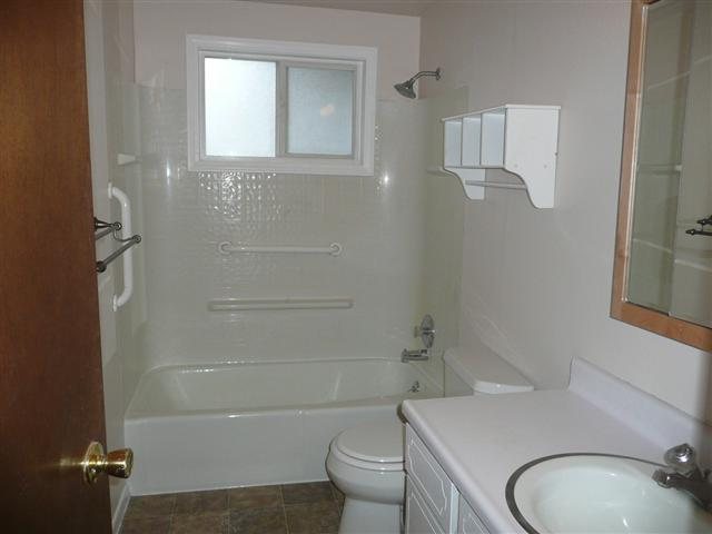 1008 South Oberlin Road Spokane Valley, WA 99206 - Photo 7 of 19