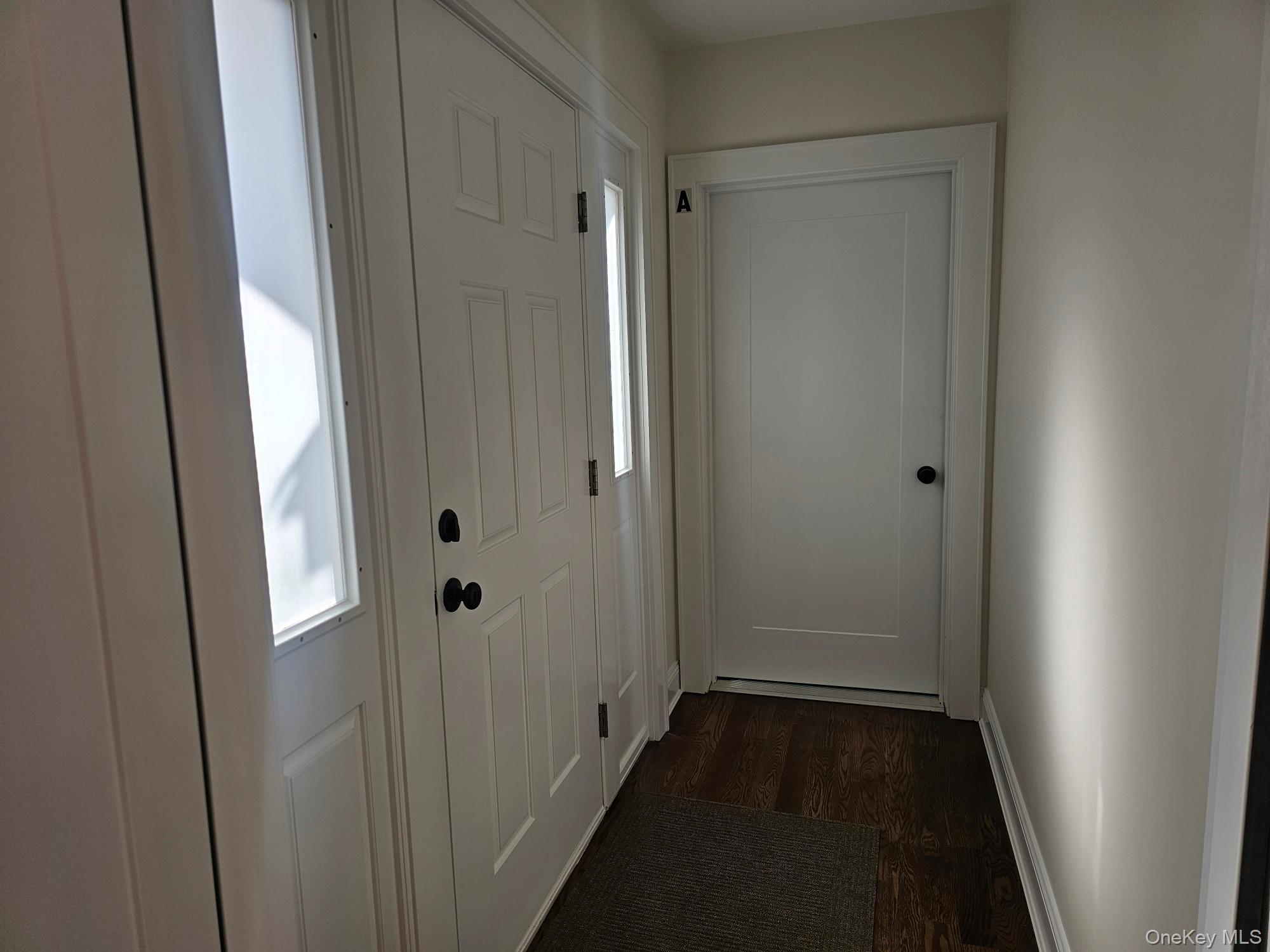 87 Community Road Bay Shore, NY 11706 - Photo 12 of 36