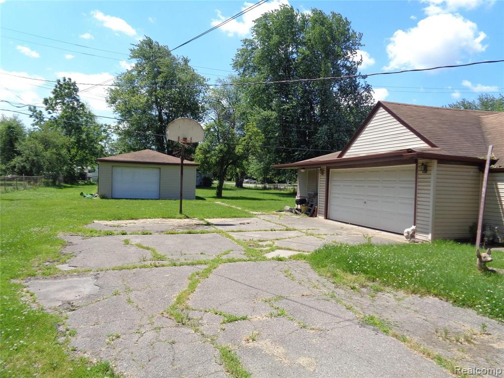 38595 Van Born Road Romulus, MI 48174 - Photo 9 of 12