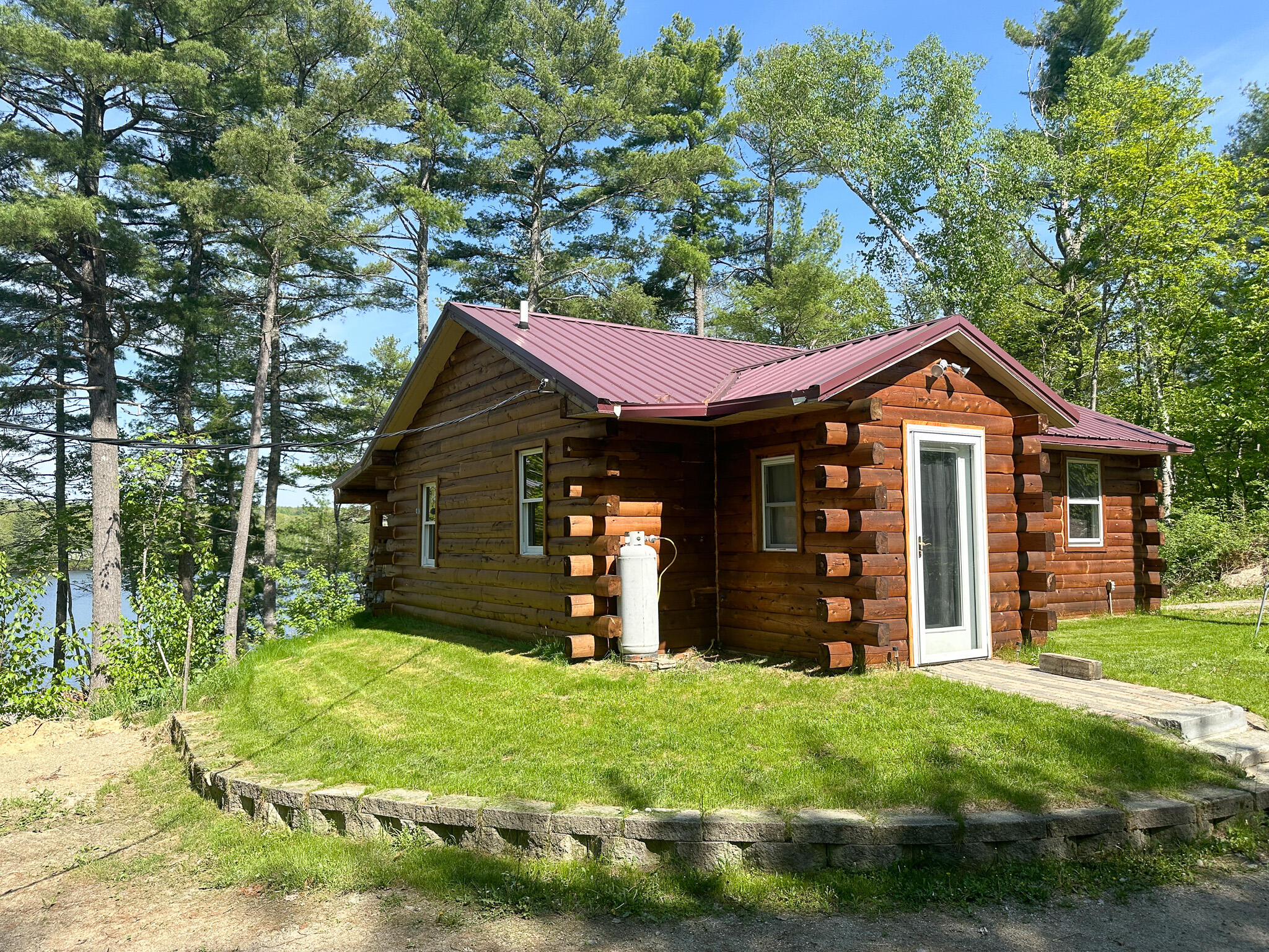 63 Short Point Way Penobscot, ME 04476 - Photo 7 of 37 7