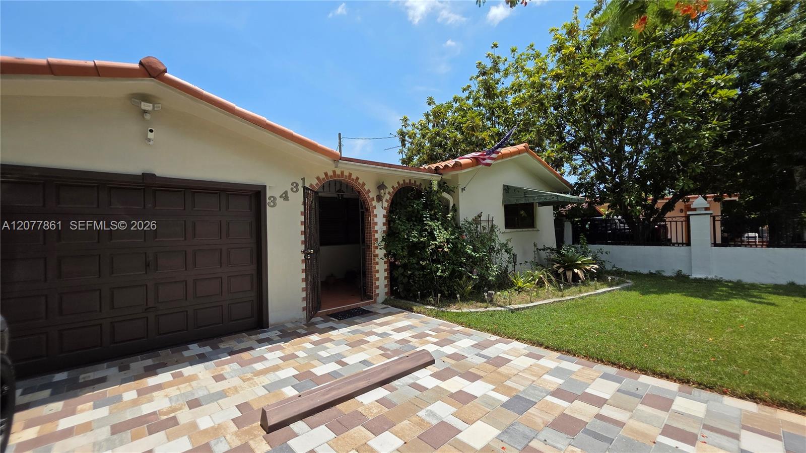 3431 Southwest 63rd Avenue Miami, FL 33155 - Photo 4 of 62 Gallery Image 4