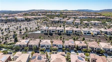 112 Gardenview Irvine, CA 92618 - Photo 30 of 33 an aerial view of a city