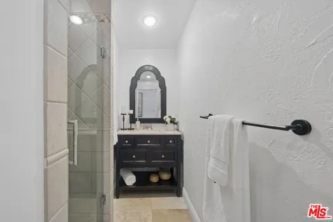 $1,125,000 | Undisclosed Address, Woodland Hills, CA 91364