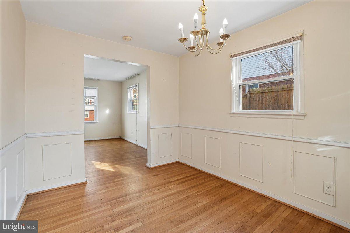 12015 Claridge Road Silver Spring, MD 20902 - Photo 14 of 33 Gallery Image 14