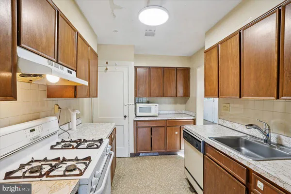 $345,000 | 12015 Claridge Road, Silver Spring, MD 20902