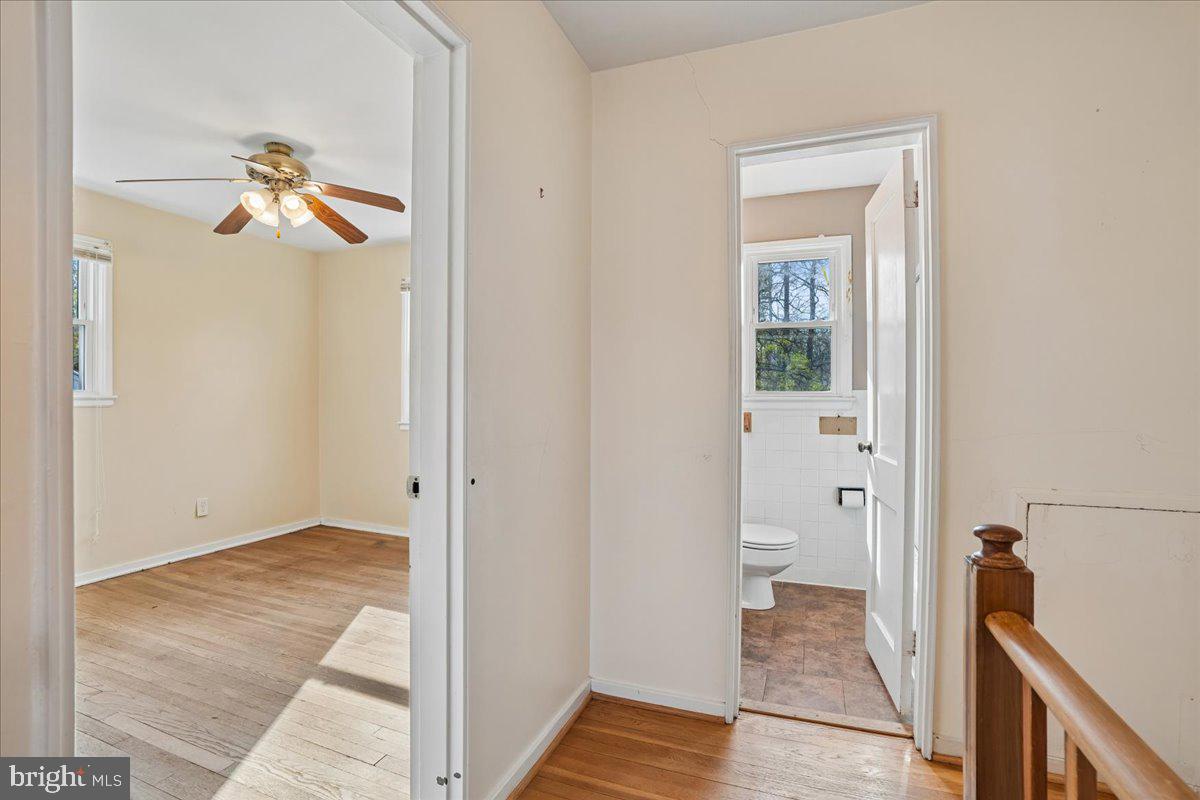 12015 Claridge Road Silver Spring, MD 20902 - Photo 20 of 33 Upstairs