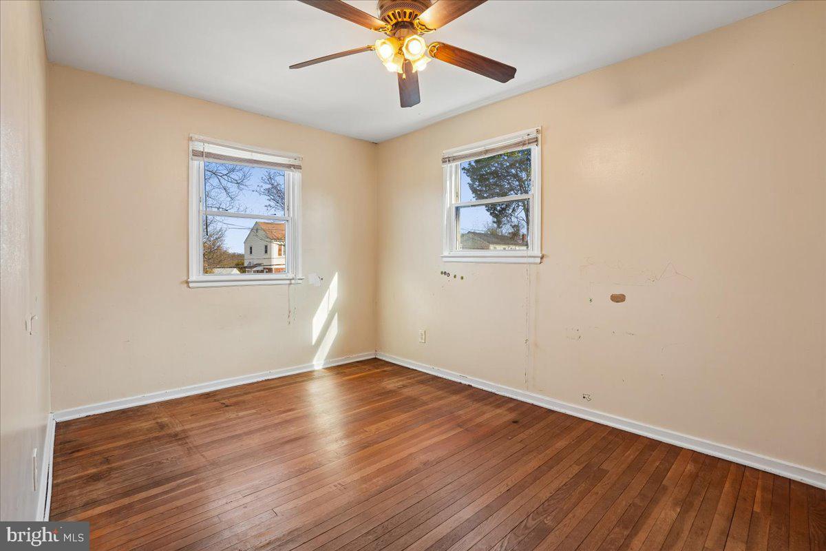 12015 Claridge Road Silver Spring, MD 20902 - Photo 21 of 33 1 of 3 bedrooms