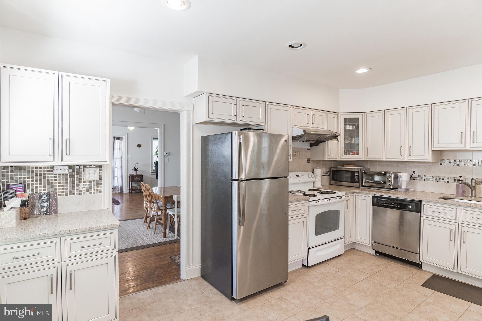 247 Williams Road Bryn Mawr, PA 19010 - Photo 9 of 29