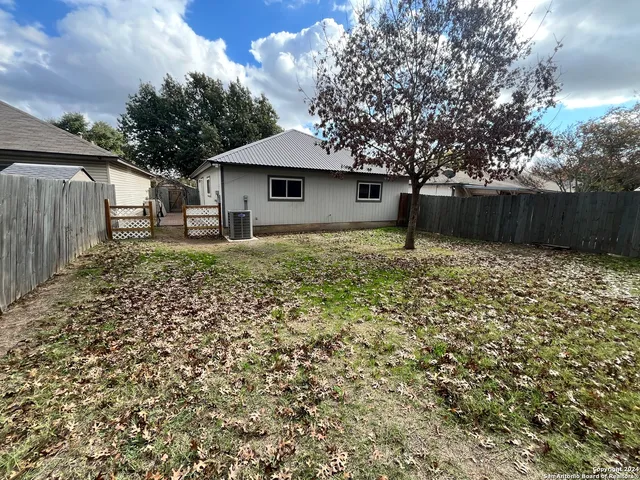 a house view with a outdoor space