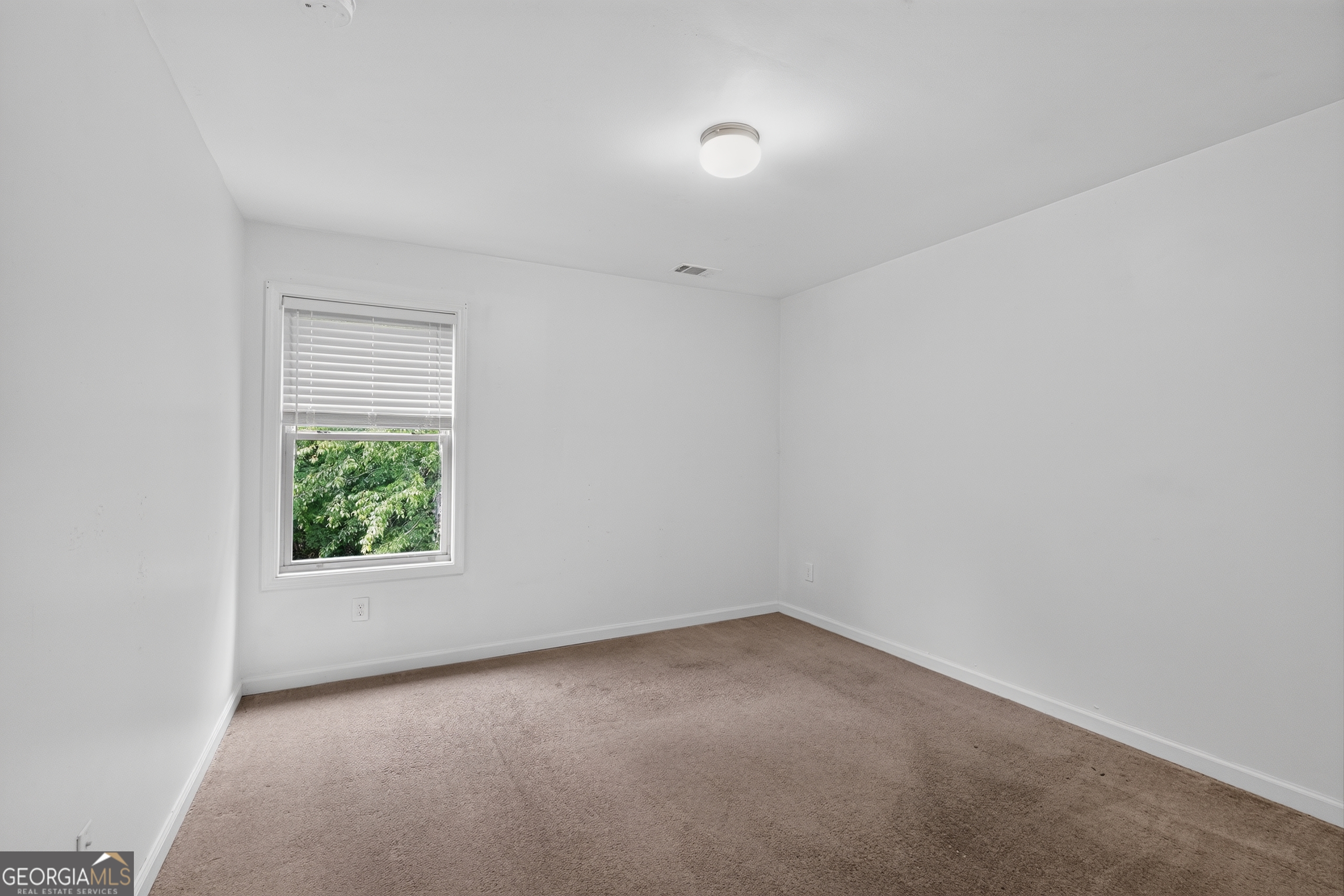6385 Shadow Square Lithonia, GA 30058 - Photo 22 of 32