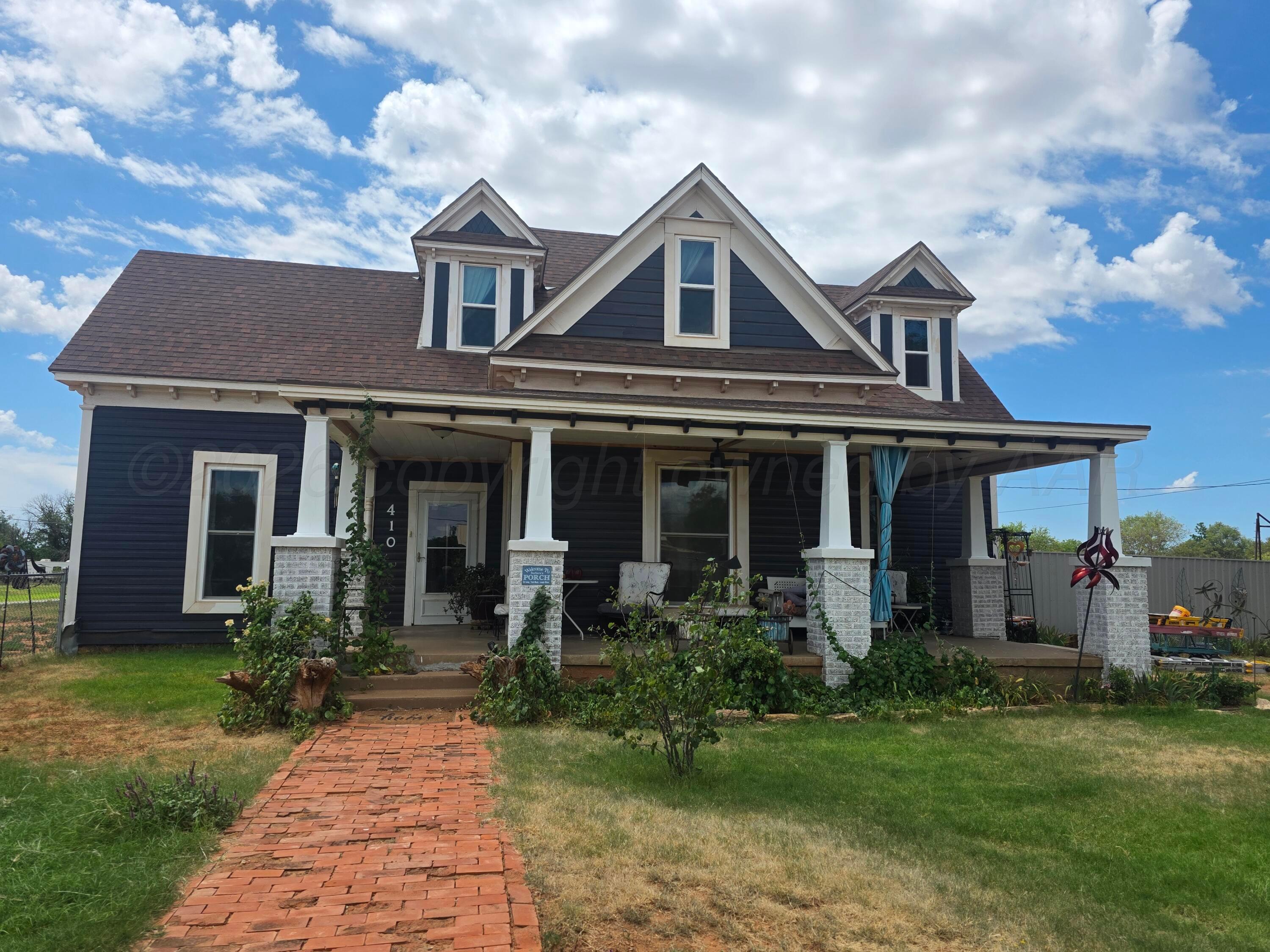 410 8th Street Southwest Childress, TX 79201 - Photo 1 of 65 20260712_145820