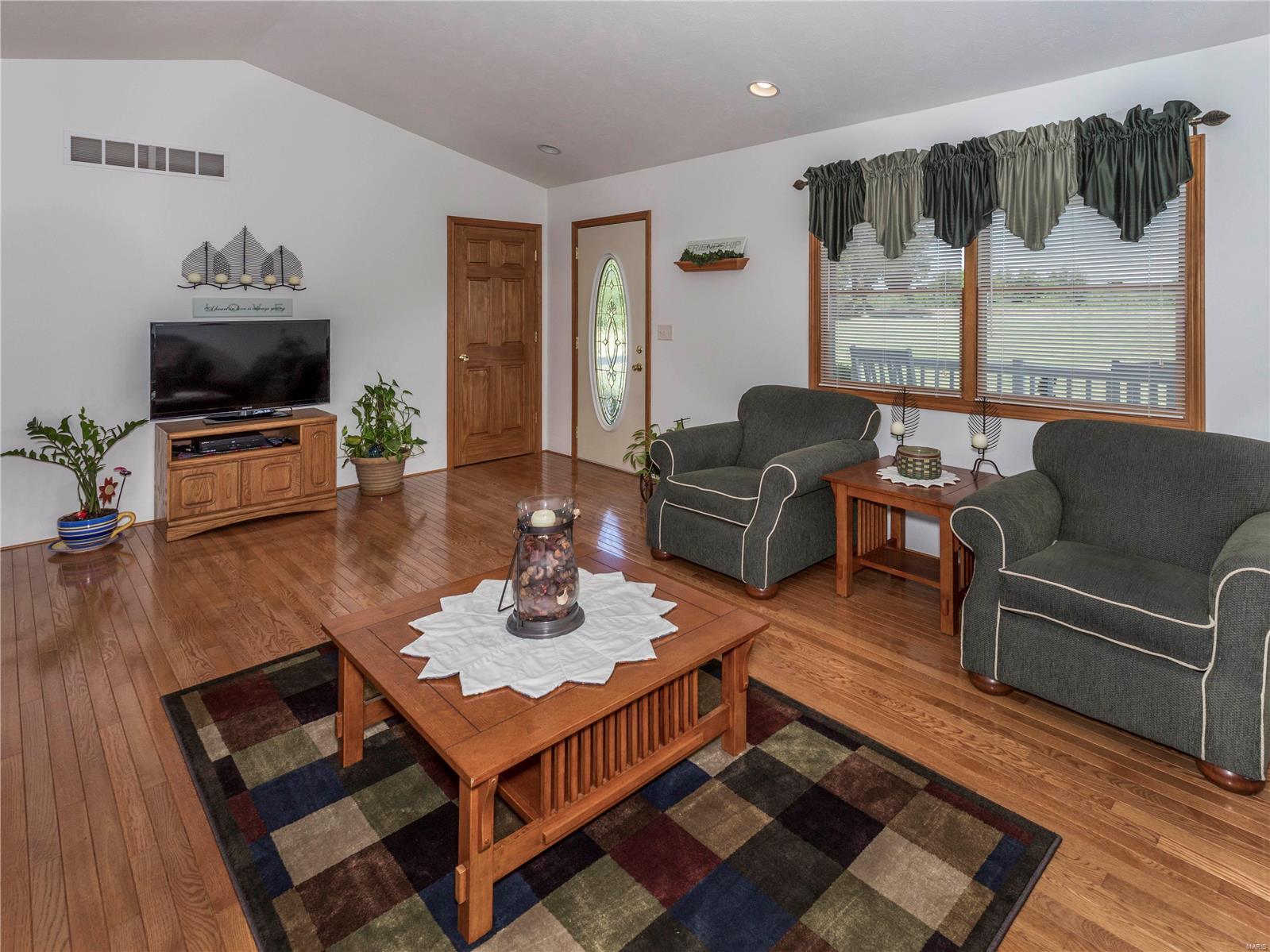 1361 Ayers Road Greenville, IL 62246 - Photo 14 of 45 Gallery Image 14