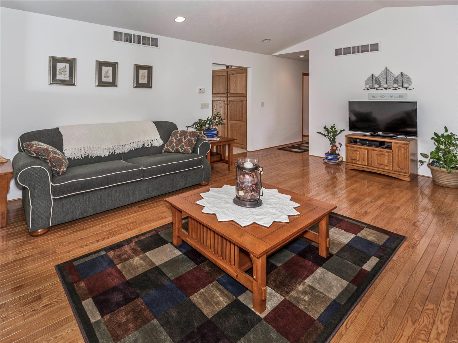 1361 Ayers Road Greenville, IL 62246 - Photo 17 of 45 Gallery Image 17