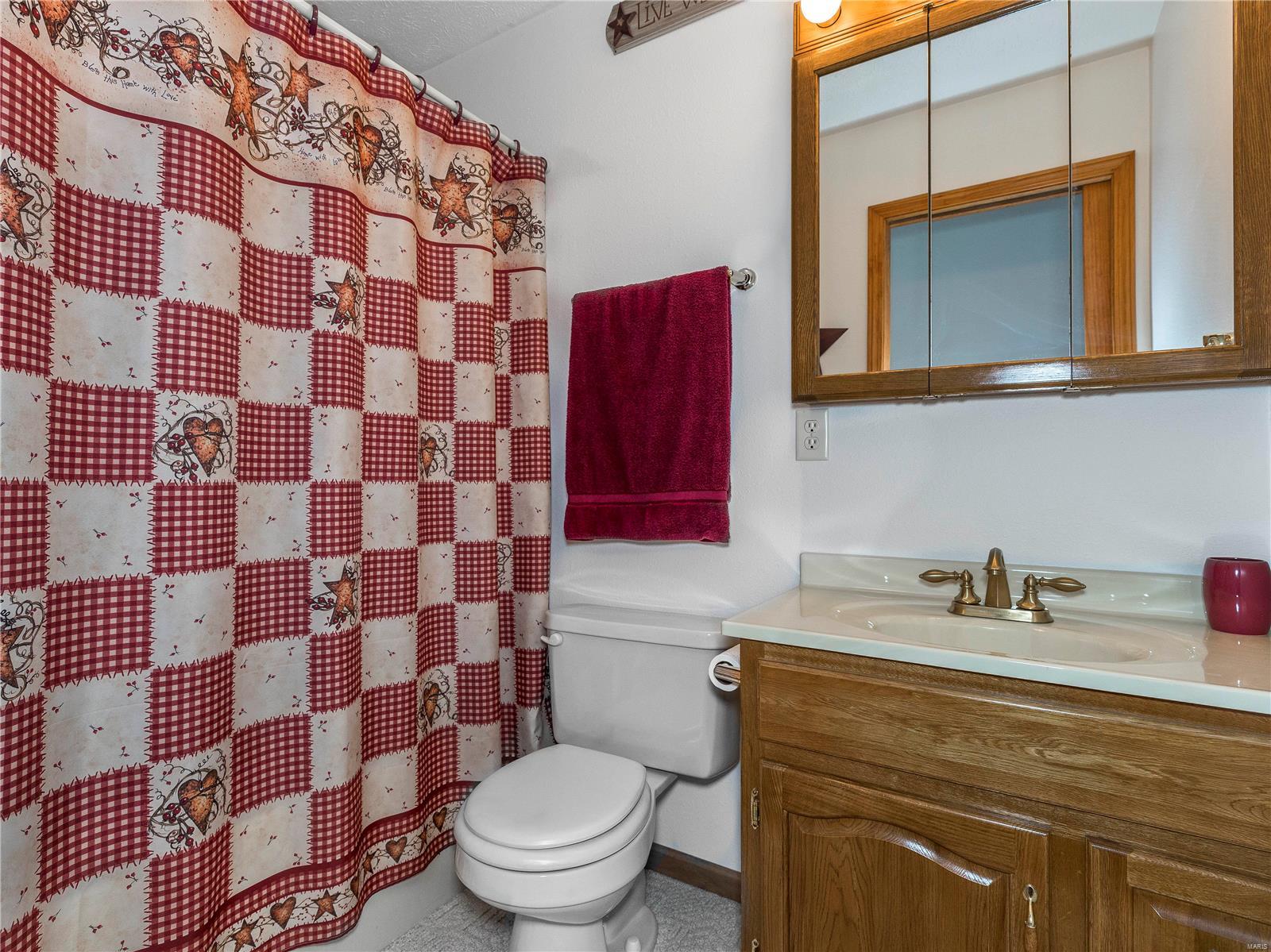 1361 Ayers Road Greenville, IL 62246 - Photo 31 of 45 Gallery Image 31