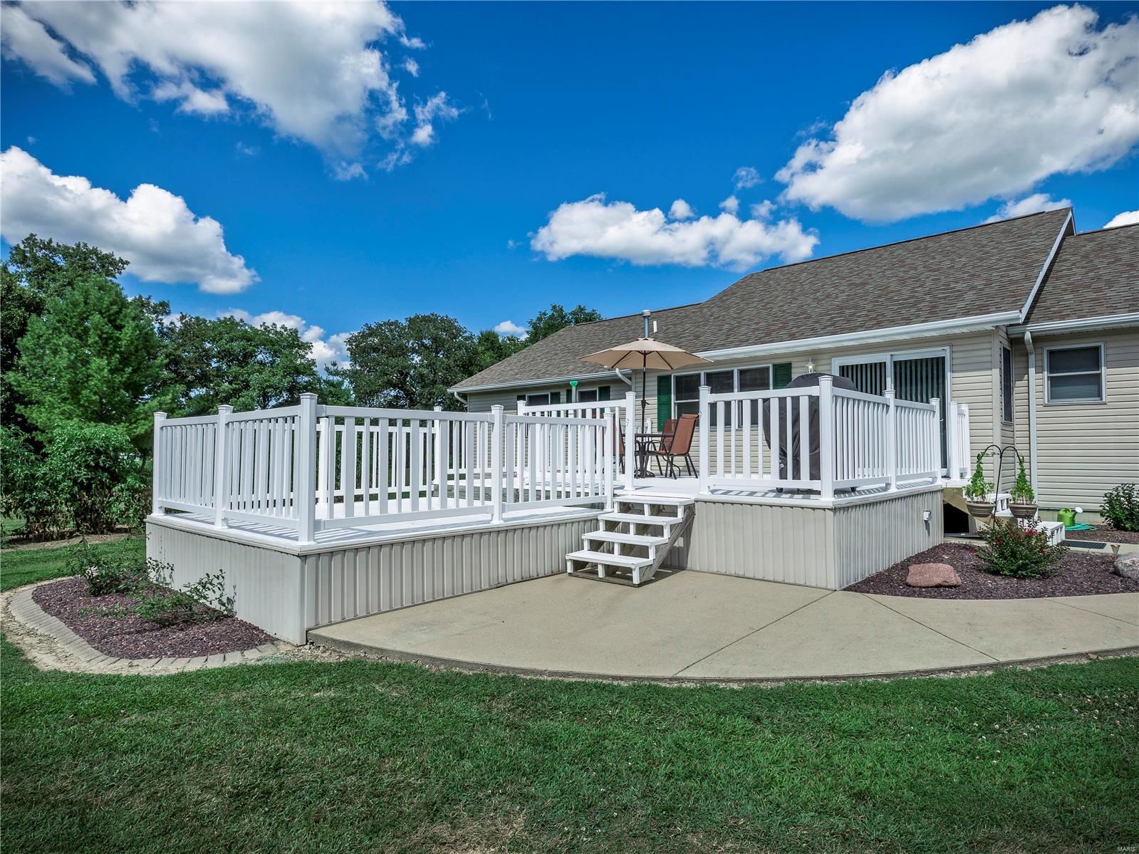 1361 Ayers Road Greenville, IL 62246 - Photo 8 of 45 Gallery Image 8