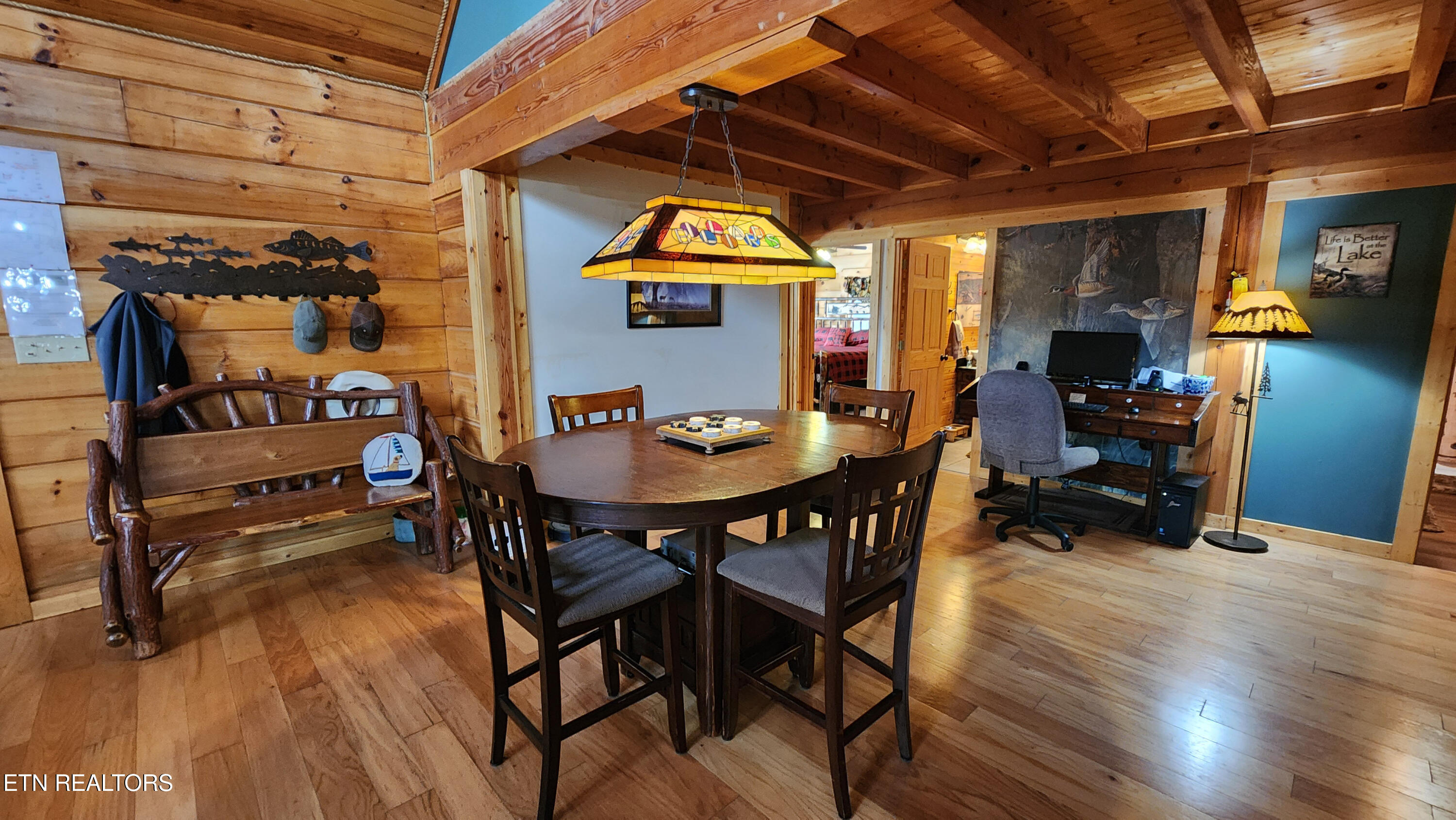 5615 Eastport Road Alpine, TN 38543 - Photo 22 of 60 5615 Eastport Dock Rd -- Common Room 2