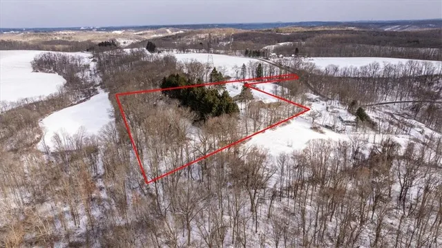 $650,000 | 353 Thompson Hill Road, Aliquippa, PA 15001